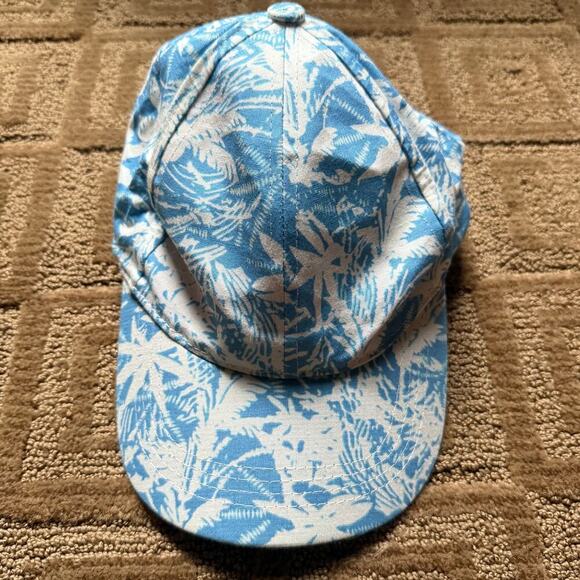 Unknown Accessories - Women’s Hat - One Size - Blue and White Palm/Floral Pattern